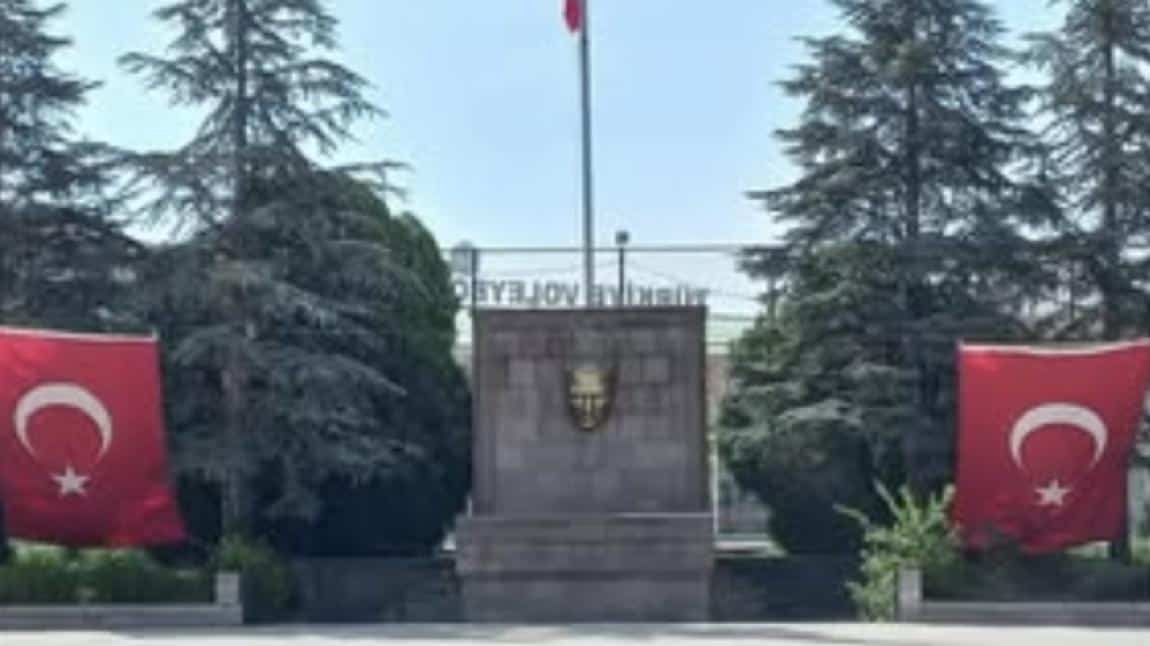 19 MAYIS ATATÜRK'Ü ANMA,GENÇLİK VE SPOR BAYRAMIMIZ KUTLU OLSUN
